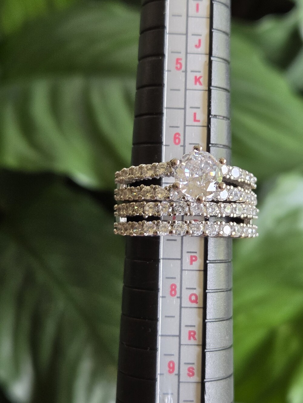 Rhinestone Wedding Ring Set. Size 6.5
